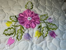 Floral Embroidered Sham Pillowcases With Scalloped Boarders Zipper Set Of 4 New