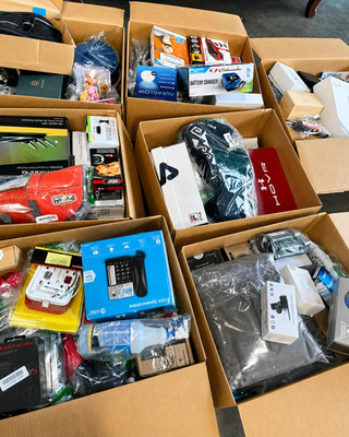 Target Warehouse Opportunity Vault   Overstock Merchandise Collection