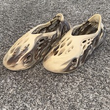 yeezy foam runner mxt cream clay release date