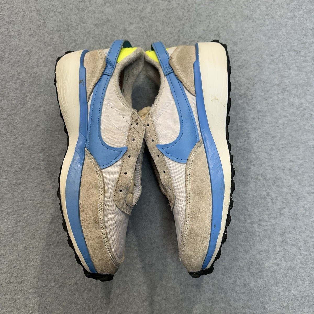 Nike Waffle Debut Mens Size 9.5 White University Blue DX2943-100 Running Shoe  — product photo 6 of 9