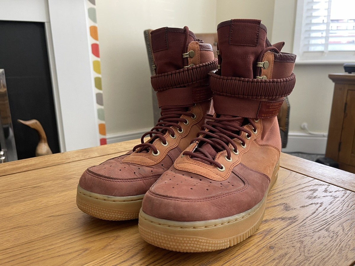 nike sf premium