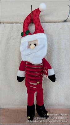 NEW CHRISTMAS SANTA BOUNCY SPRINGY DOOR KNOB HANGER HAS GLITTERY BEARD 