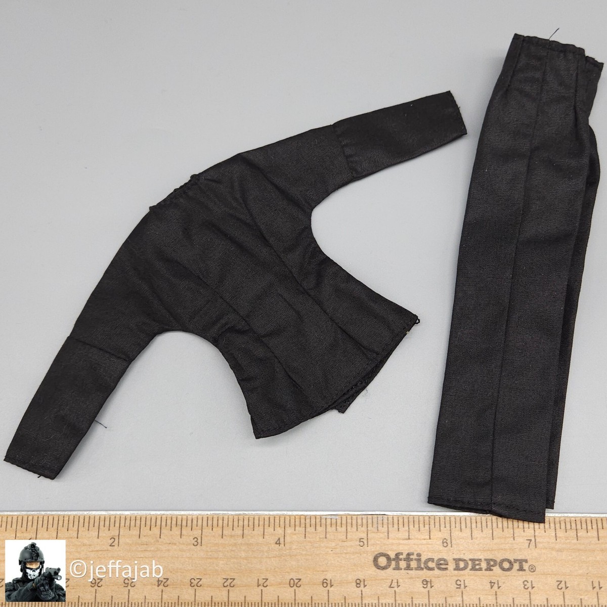 1:6 scale Dragon Vietnam Viet Cong Linh Female Black Uniform for