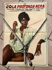 GOLA PROFONDA NERA Soggettone One Sheet Ajita Wilson - Original Sexploitation