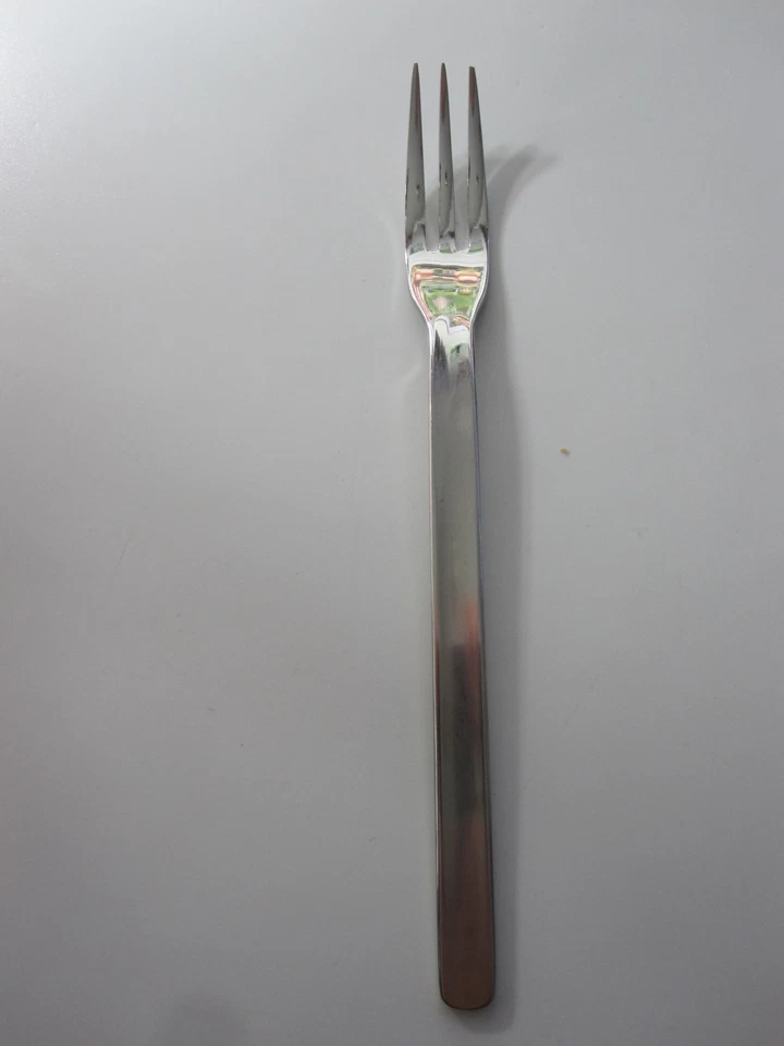 WMF CROMAGAN VORSPEISENBESTECK DESSERTBESTECK OBSTBESTECK GABEL MESSER 12 PERS. - Bild 2 von 4