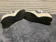 Womens Nike Low Top Lace Up Athletic Sneakers...
