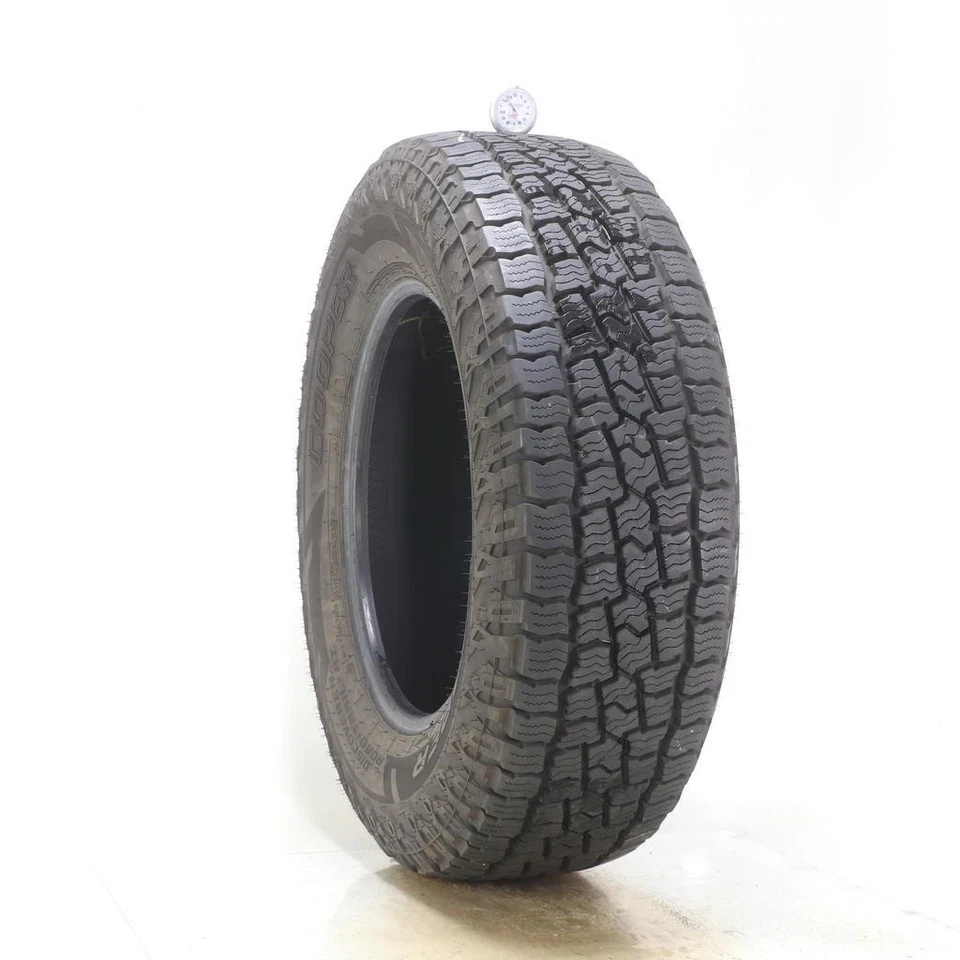 Cooper Discoverer Road+Trail AT 116T 255/70R18 usado - 12,5/32 Foto 2 de 4