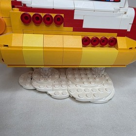 LEGO The Beatles Yellow Submarine Set 21306 John Lennon - Paul McCartney - Starr