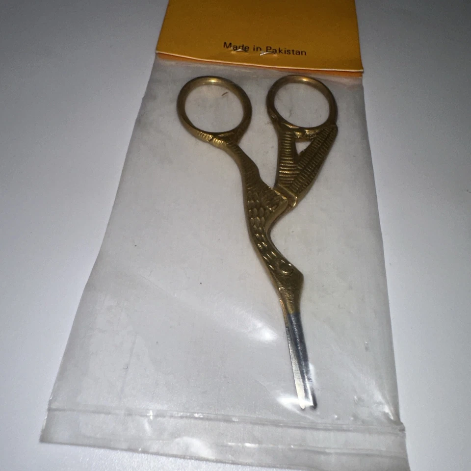 Heron Crane Stork Bird Sewing Embroidery Gold Tone Scissors Marked Pakistan - Image 4 of 4