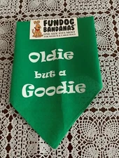 Doggiedanna OLDIE BUT A GOODIE Green Dog Bandana MEDIUM LARGE Tie On Scarf