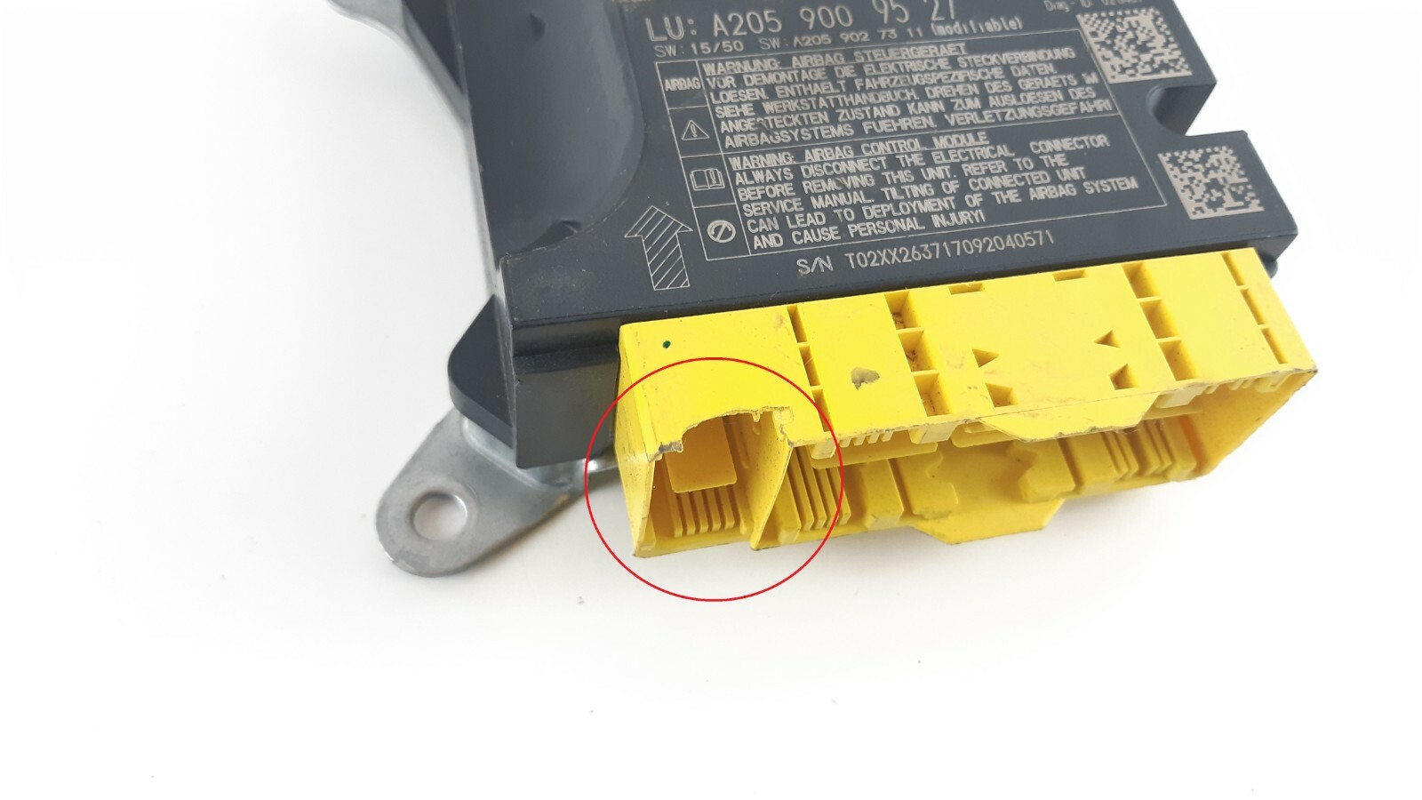 MERCEDES-BENZ C-CLASS SRS AIRBAG CONTROL MODULE A2059009527 