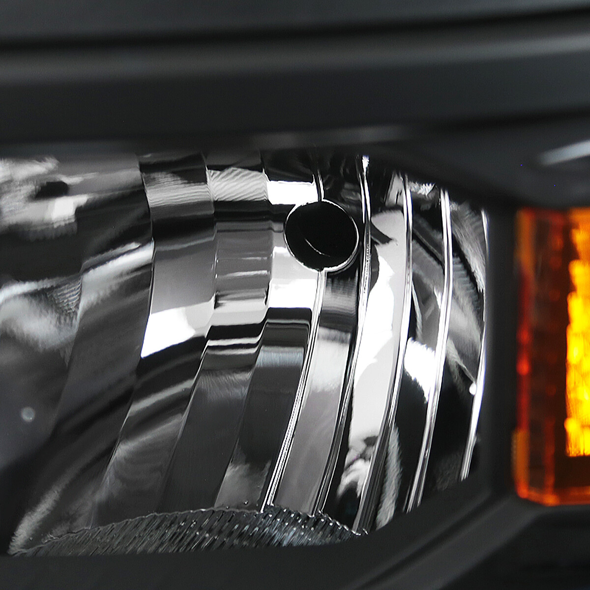 Spec-D Tuning Black Headlights For 2014-2015 Chevy Silverado 1500 – Left & Right Set