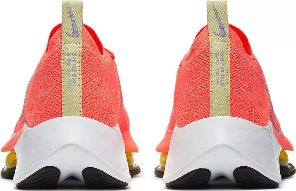 nike tempo next mango