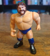 wwf HACKSAW JIM DUGGAN SERIES 1 BLUE CARD wrestling HASBRO figure (Hulk Hogan)