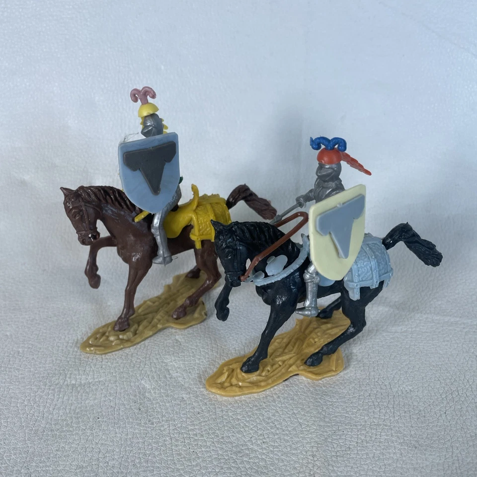 Timpo/CHERILEA (INGLATERRA) CABALLEROS MEDIEVALES Raro Años 60 Lote De 5 Foto 2 de 4