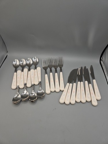 20 Lot Corelle ENGLISH BREAKFAST Corning Ware Silverware 4 Fork 8 Spoon Knife