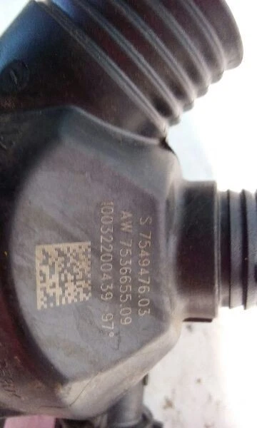 2011 BMW 335i Thermostat Housing - Image 2 of 4