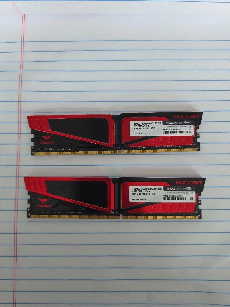 Team Group DDR4 SDRAM 4 GB Capacity per Module Memory (RAM) for