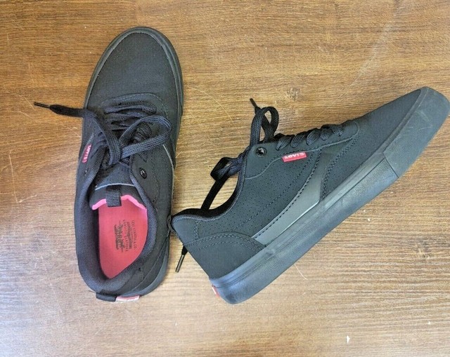 Levi Strauss Shoes SNEAKERS Womens Size 