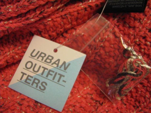 NWT Authentic Urban Outfitters Pink Blanket 60" x 50" Cozy Soft  - Picture 12 of 12