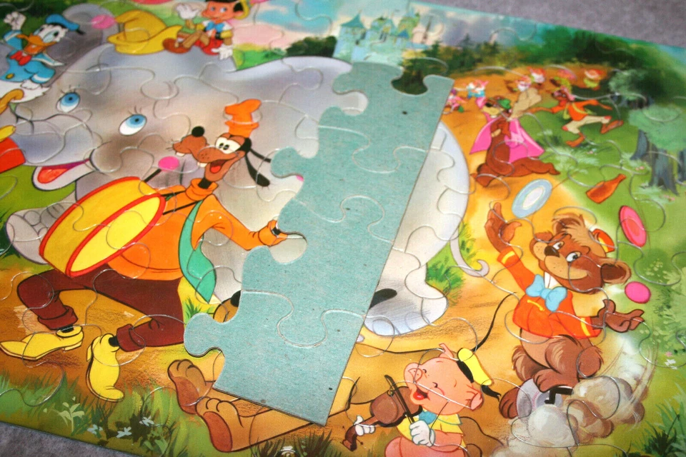 VTG 1973 Springbok Disney On Parade Children's Puzzle 48 piece **Missing 1 Piece - Image 4 of 4