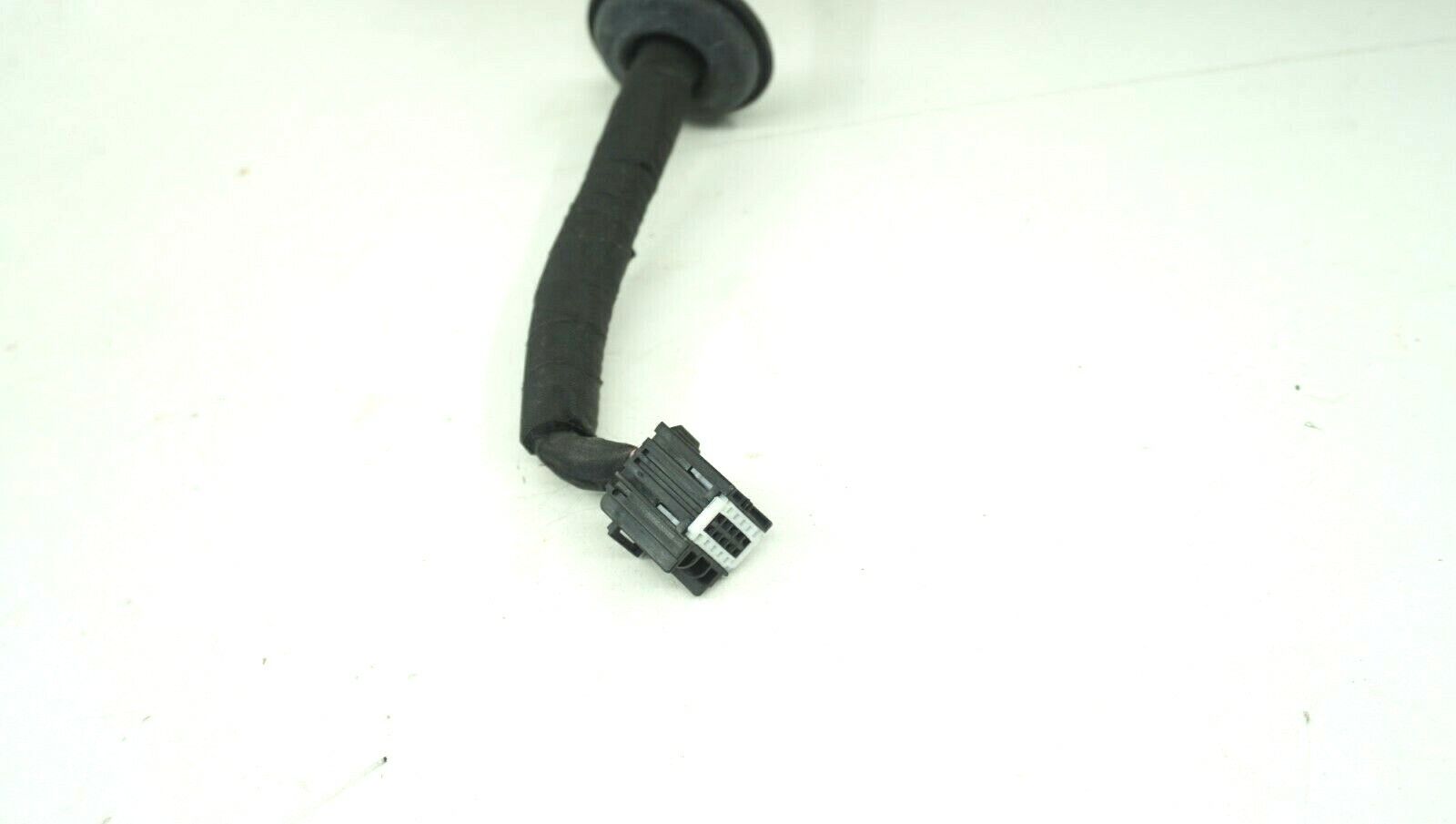 2010-2015 Chevrolet Equinox Lift Gate Applique Molding W Camera GM  