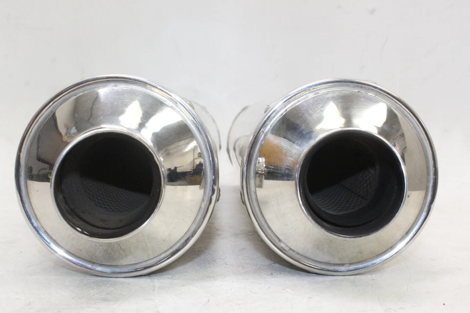 1999 年杜卡迪 Monster 900 排气管消声器 一脚蹬罐 — 第 2/4 张图片