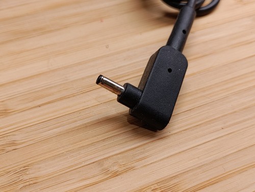 Genuine Acer Delta / Chicony Power Adapter ADP-45FE F 19V 2.37A 45W Small Pin - Picture 3 of 3