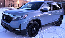 2023 Honda Passport Loaded Like new Leather heated seats Moonroof Remote start