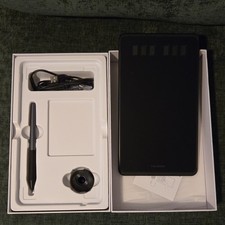 HUION Inspiroy H640P Graphics Tablet Battery-Free Pen, USB Wired
