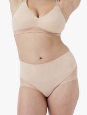 SPANX Women s SPANXsupersmooth Undie-tectable Lace Hi-Hipster Beige Sz M