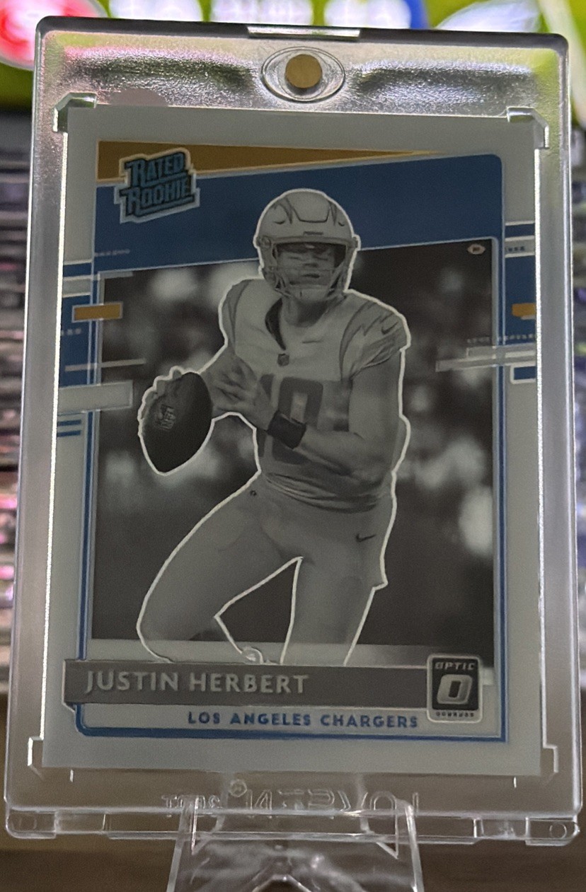 2020 Donruss Optic Justin Herbert RC Rated Rookie Blk & Wht Variation #153.
