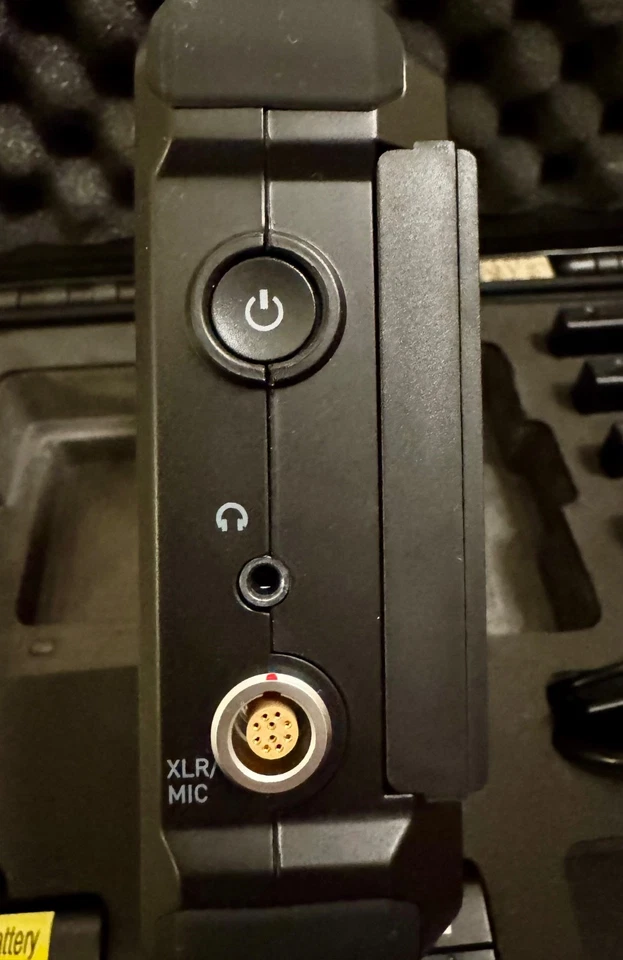 Monitor/Grabador Atomos Shogun Inferno 7" - 4K HDR HDMI/SDI + Accesorios + Estuche Foto 3 de 4