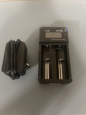 Efest LUC V2 Charger