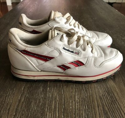 red reebok classics womens