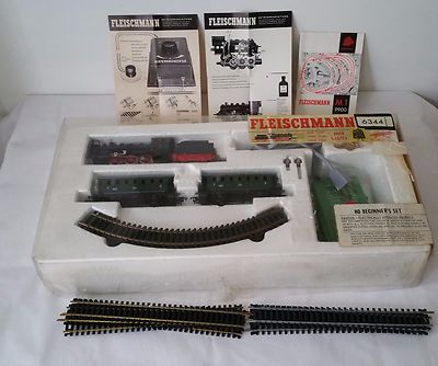 Vintage Fleischmann HO International beginner s set # 6344