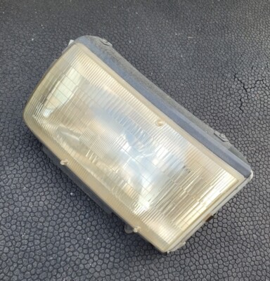 1998-1999 Isuzu Rodeo Driver Left Oem Head Light Headlight Housing