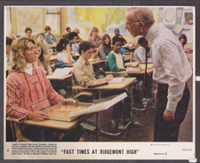 1982 Color Press Photo "FAST TIMES AT RIDGEMONT HIGH" SEAN PENN & RAY WALSTON