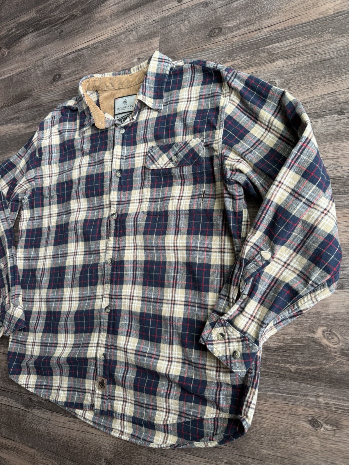 Legendary Whitetails Shirt Mens XL Blue Red Plaid Buck Camp Flannel Cotton thumbnail 10