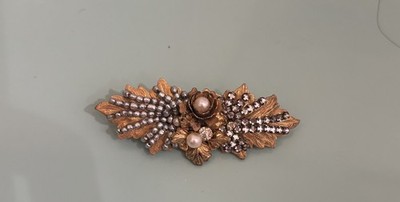 Vintage 1950s Miriam Haskell Goldtone Brooch Pearls Rhinestones Leaves