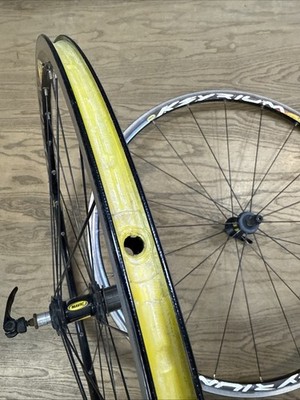 Mavic Ksyrium Equipe 700c Road Bike Wheelset 9-10-11 Speed QR