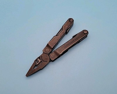 LEATHERMAN REBAR Multi Tool - Black Oxide - Pliers, Knife, Saw