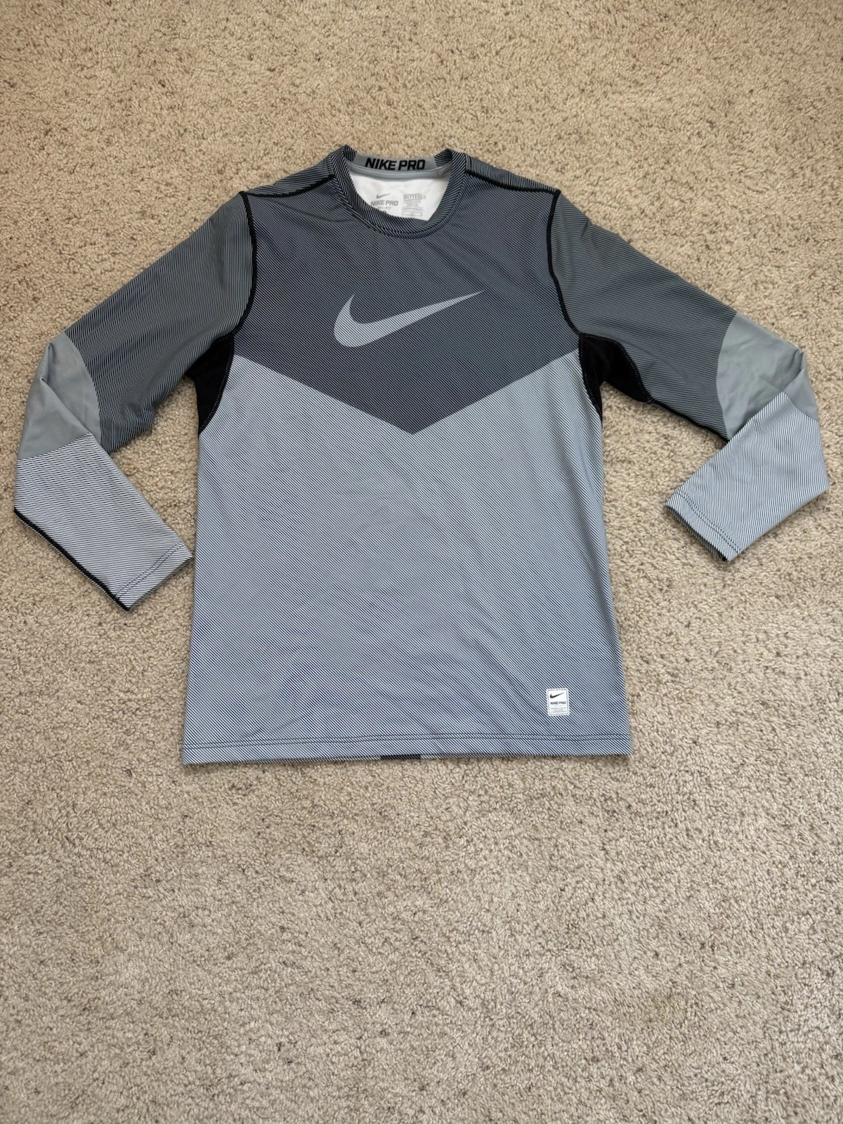 Nike Pro Dri-Fit Men's Fitted Long Sleeve Athletic Base Layer Shirt - Large