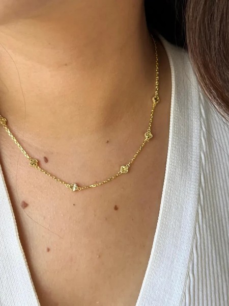 Alternate view of Four Leaf Clover Jewellery Pendant Necklace For Women 14k Yellow Gold Plated