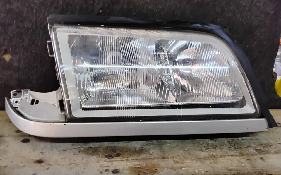 1997-2000 MERCEDES-BENZ C230 ПРАВОСТОРОННЯЯ ПАССАЖИРСКАЯ ФАРА В СБОРЕ ОРИГИНАЛЬНАЯ ДЕТАЛЬ - Изображение 2 из 4