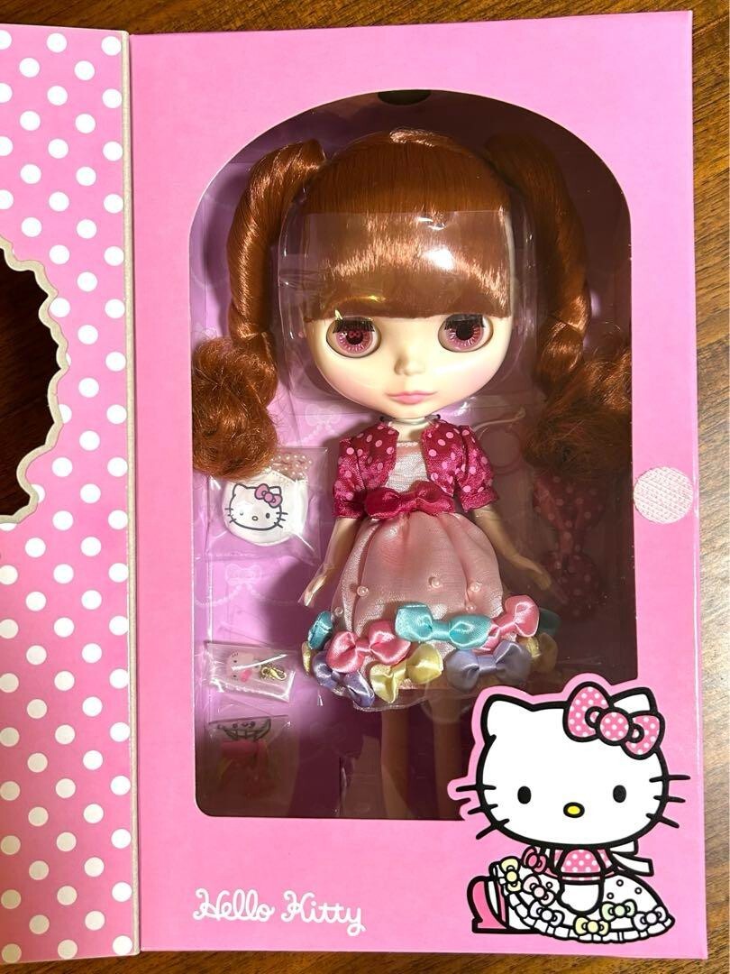 Takara Tomy Neo Blythe Hello Kitty Ribbonetta Wish CWC 3000 Takara Tomy Neo Blythe Hello Kitty Ribbonetta Wish CWC 3000