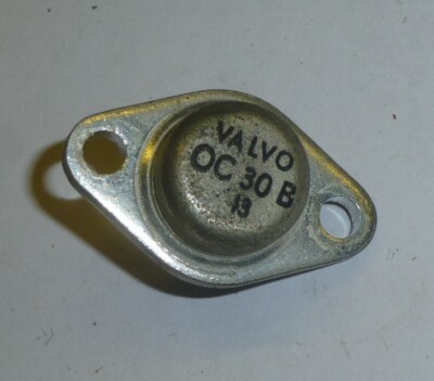 OC30 Germanium Transistor PNP  equivalent  AD162             / LF 56