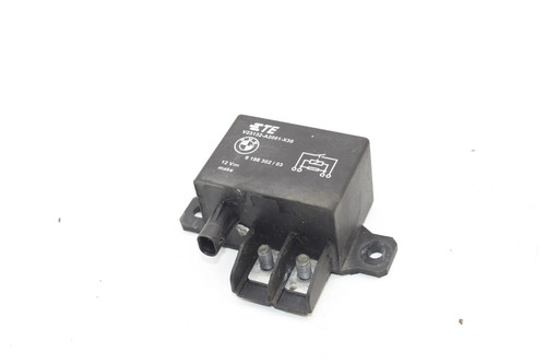 BMW 4 Coupe F32, F82 M4 Anlasserrelais 9198302 3.00 Petrol 317kw 33513713