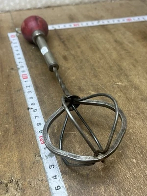 Batteur cuisine fouet Ustensile old tool outil ancien Réf n° 26/913 - Photo 1/4