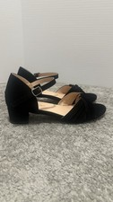 Girls' Dress Shoes Black With an Ankle Strap Size 3